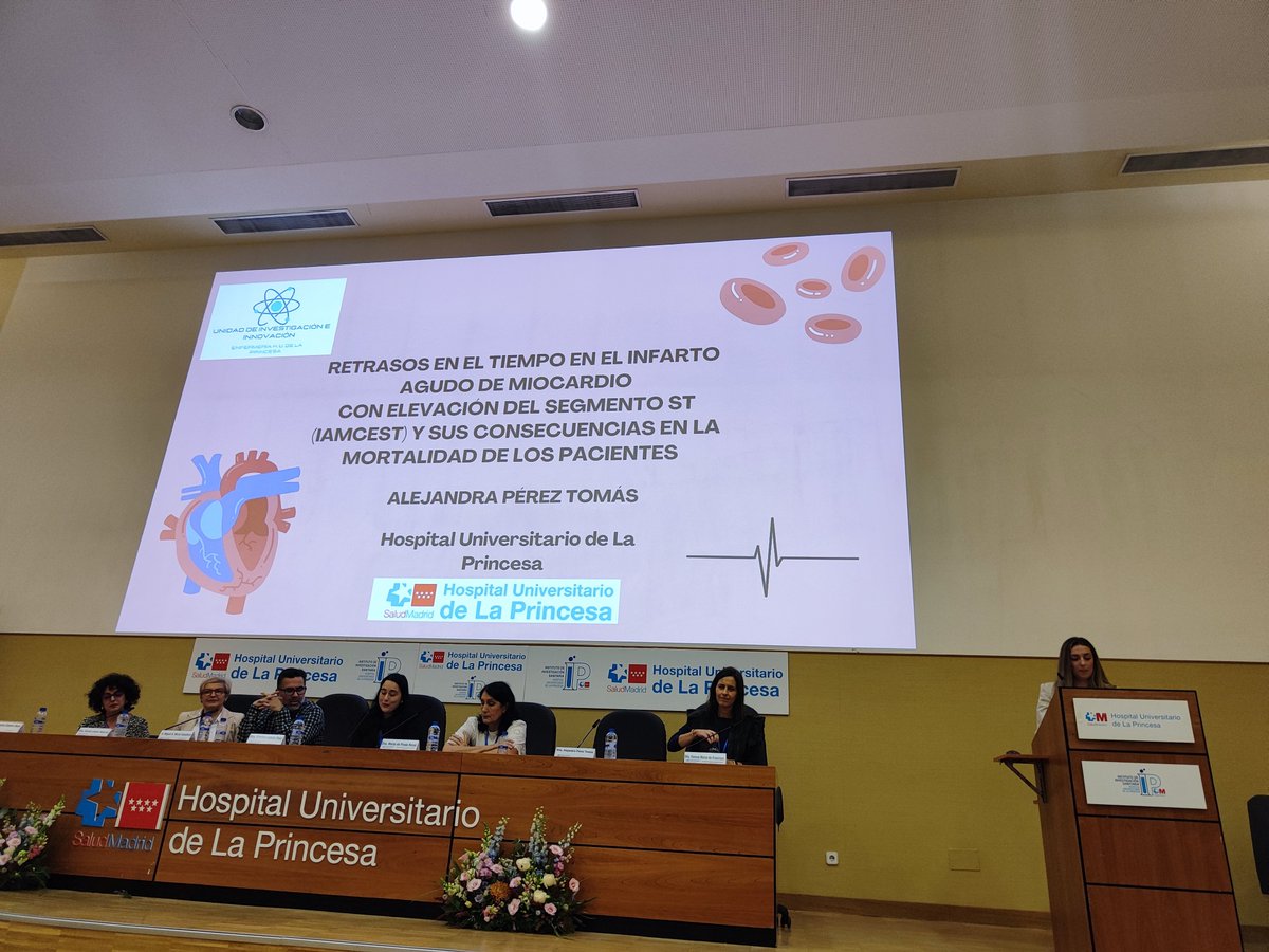 Siguiente ponente en la Mesa 2 #IIIJornadaHLPR:

🗣️ Dña. Alejandra Pérez Tomás. Enfermera Unidad 8-3 del #HULPR
 
🔹"Retrasos en el tiempo en el infarto agudo de miocardio con elevación del segmento ST y sus consecuencias"