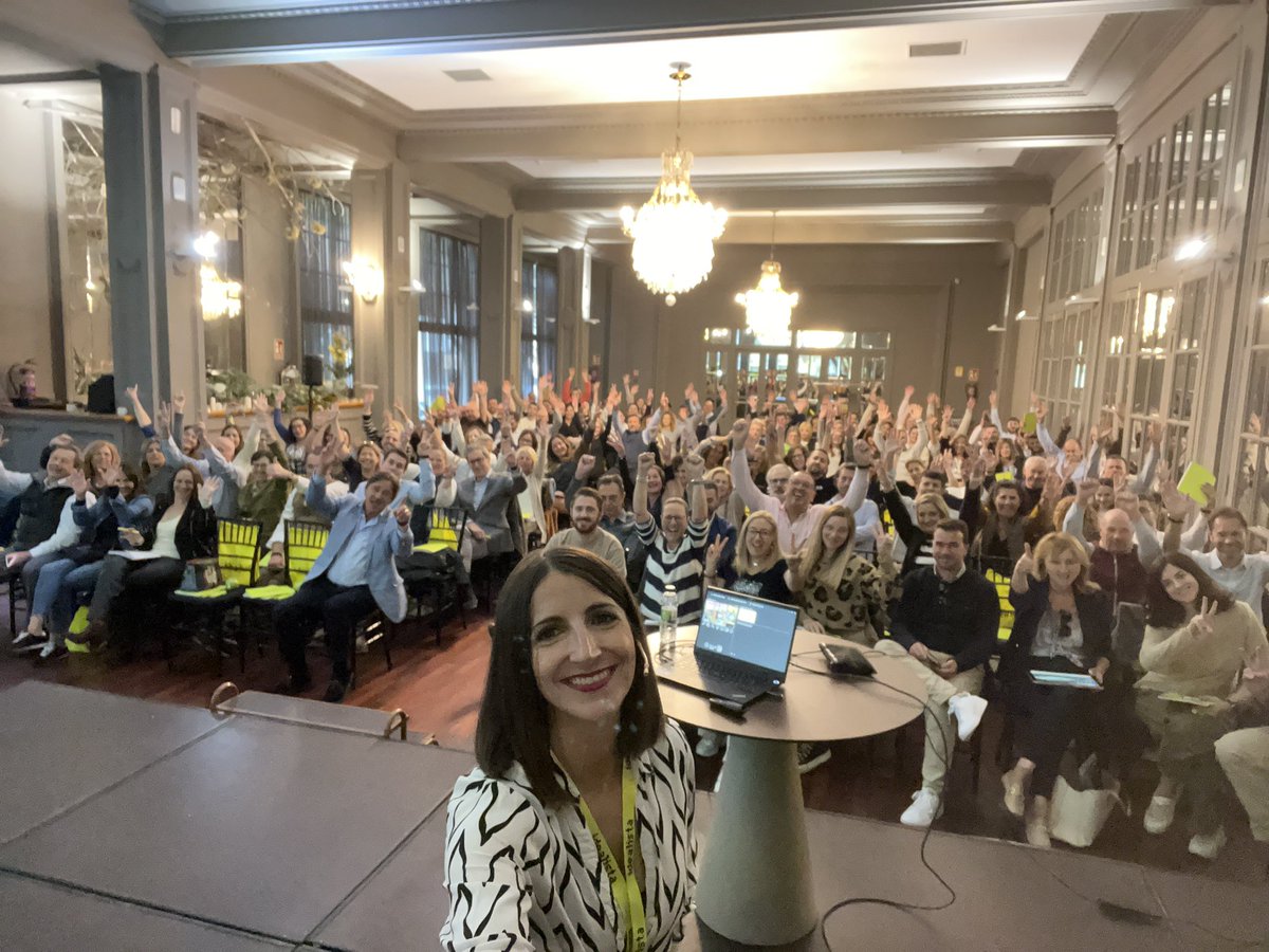 #workshopidealista zaragoza 24-10-24 encantada de estar en la tierra del pilar en la que siempre recibo tan buena acogida. Hoy aprendemos un poco más sobre IA en el sector inmobiliario. <a href="/idealista/">idealista</a>