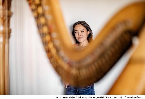 Het Colofon (@hetcolofon) on Twitter photo Na ons tienjarig jubileum staat zondag 27 oktober a.s. de boekpresentatie van de autobiografie van <a href="/LaviniaMeijer/">Lavinia Meijer</a> in Het Colofon op het programma. Met een miniconcert. 
hetcolofon.nl/index.php/podi…
#arnhem #ditisarnhem #citymarketingarnhem Na ons tienjarig jubileum staat zondag 27 oktober a.s. de boekpresentatie van de autobiografie van <a href="/LaviniaMeijer/">Lavinia Meijer</a> in Het Colofon op het programma. Met een miniconcert. 
hetcolofon.nl/index.php/podi…
#arnhem #ditisarnhem #citymarketingarnhem