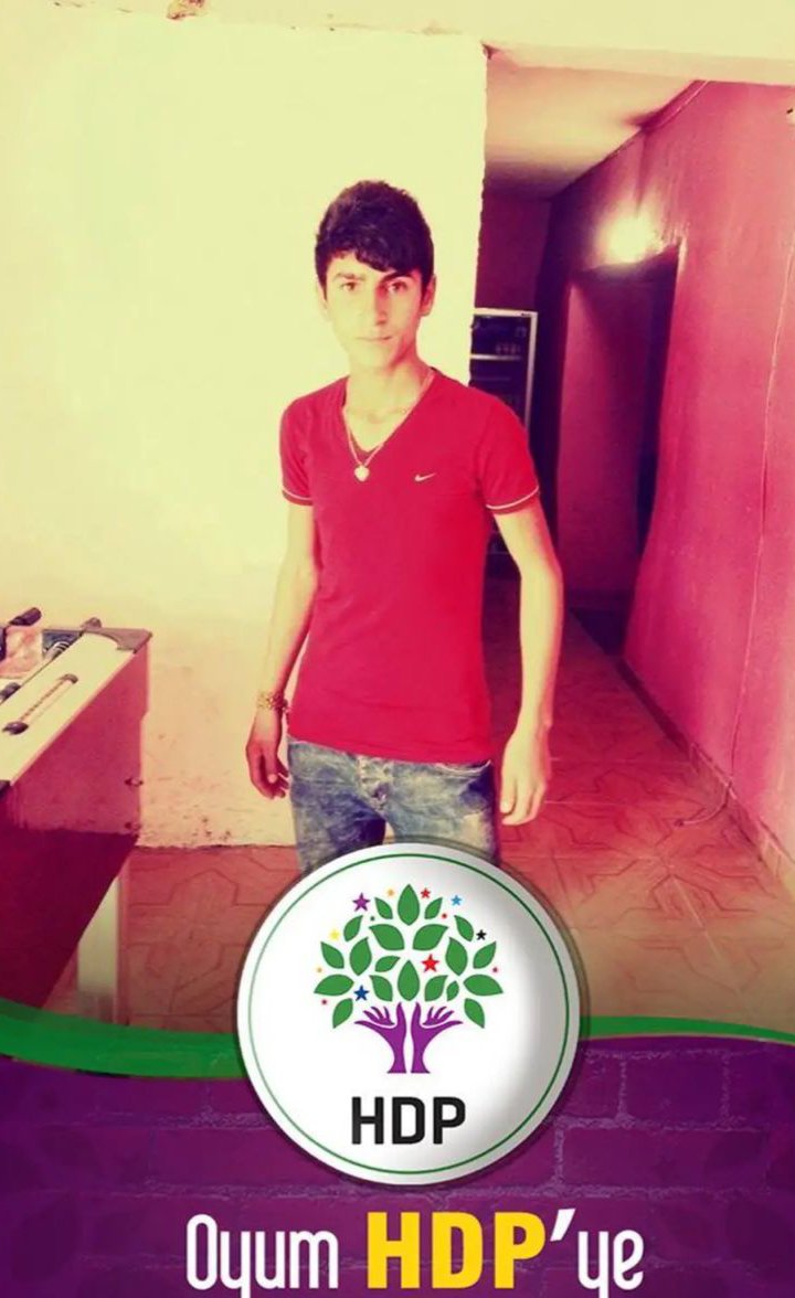 TUSAŞ' a saldıran PKK'lı terörist

Rojger kod adlı Ali Örek

Bunlardan Küçükçekmece' de, Esenyurt' ta o kadar çok var ki..

PKK Kent yapılanması..! Temizle temizle bitmez..!
