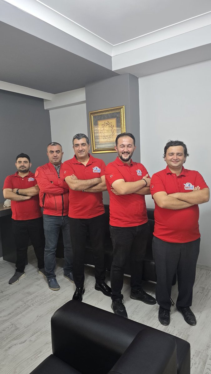 Teknofest Türkiye 1.liği ile ezberler bozuldu, geçmişten bugüne inovatif tohumlar ile Genç Stem ve Siverek Bilsem'in çalışmaları Neşvünema buldu.
Bu hafta başarı eğitimciler ile ışıldasın...