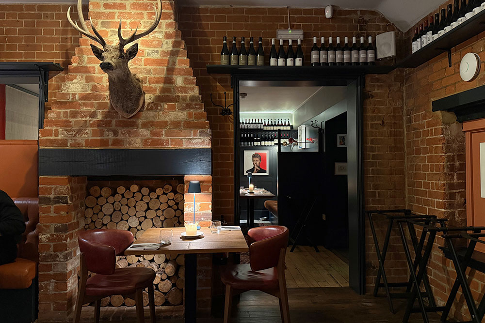 Hot Dinners tweet media