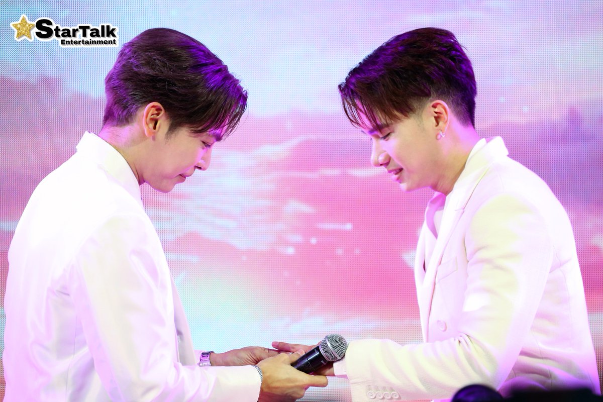 startalkent's tweet photo. ขอแสดงความยินดี กับ "มิว ตุลย์" 
ด้วยนะคะ  💖❤️

ABSENCE MEW SINGLE

#MewPressconAbsence
#MewSupasit #มิวศุภศิษฏ์ 
#Absence #mewtul #Tul_Pakorn https://t.co/9UQaMb9e0r