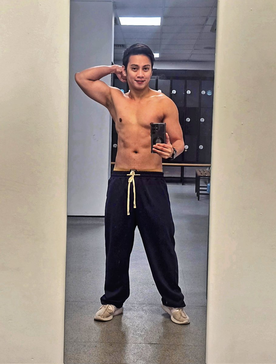 TheRealNarsJay's tweet photo. Seeing progress thru hardships and discipline make me wanting for more results.
Body still under construction....
🤪🤙🏋‍♂️🏋‍♀️😉😊😘😘⚒️⛏️⚒️⛏️🎊🎉🥰🥰🥰
🤪🤙🏋‍♂️🏋‍♀️😉😊😘😘⚒️⛏️⚒️⛏️🎊🎉🥰🥰🥰 https://t.co/lxiCGlDjG4