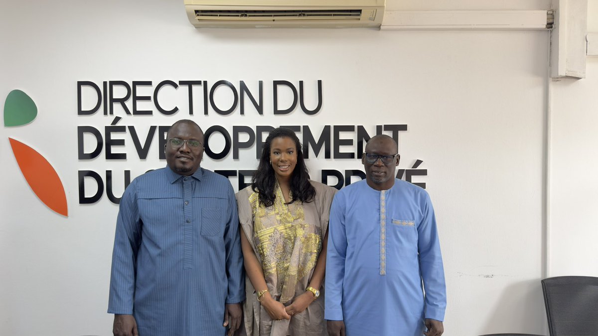 ddspsn's tweet photo. La DDSP a rencontré la CNPPME pour renforcer les capacités des PME, PMI et TPE, favorisant la transition vers une économie formelle.

Cette collaboration vise à créer un environnement propice à la compétitivité, avec des solutions concrètes pour un avenir économique durable. https://t.co/DAWJYth53N