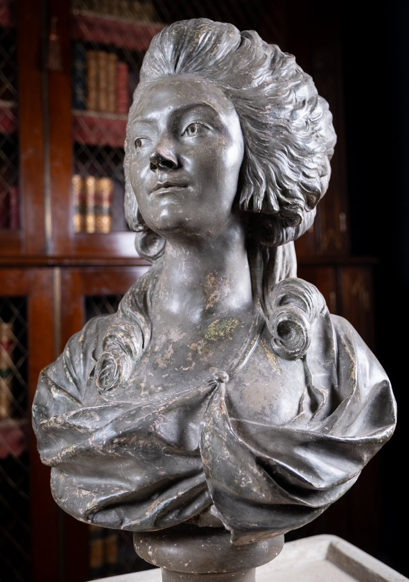 HarAntiques's tweet photo. A striking painted plaster bust of Princess Marie-Louise Thérèse of Savoy-Carignan (1749-1792), later known as Princesse de Lamballe, after Augustin Pajou (French, 1730-1809), c.1900. https://t.co/AG9g34z8tK

#antiques #interiors #interiordecor #interiorstyling #ArtOfTheDay https://t.co/65ZgHEL3XQ