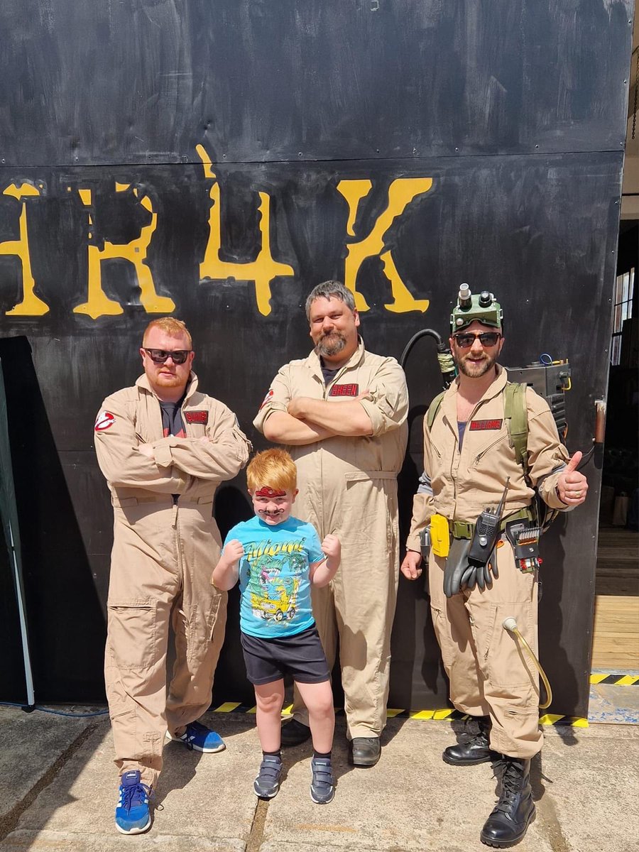 welshghostbust's tweet photo. It’s nearly the weekend! 
Thursday vibes dropping in ⬇️

#welshghostbusters #ghostbusters #wales #ghostbustersinwales #whoyougonnacall #cardiff #newport #wrexham #bangor #Swansea #midwales #ghostbusting #comiccon #welshevents https://t.co/1XnAKADZcn