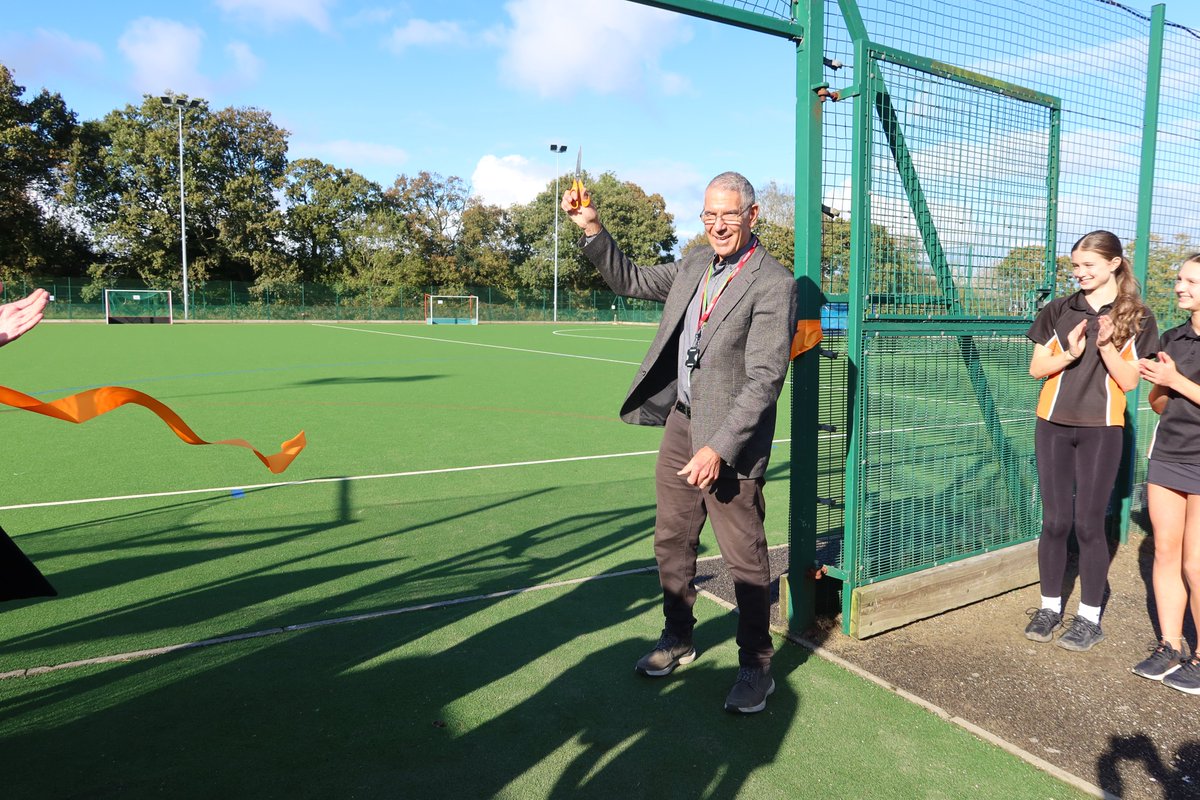 Beacon Academy tweet media