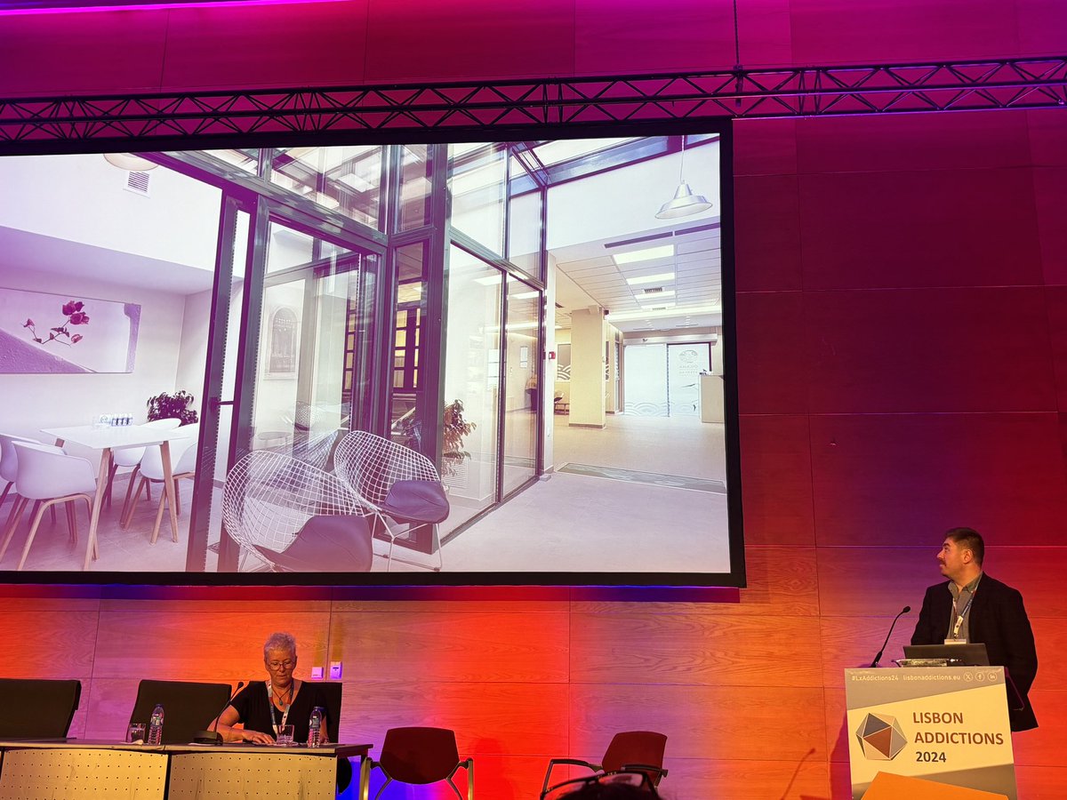 Ed Addison (@ed_addison) on Twitter photo Watching <a href="/ben_scher1/">Dr. Ben Scher</a> presenting <a href="/LxAddictions/">Lisbon Addictions</a> conference on his research of the #Athens #DrugConsumptionRoom #LxAddictions24 Watching <a href="/ben_scher1/">Dr. Ben Scher</a> presenting <a href="/LxAddictions/">Lisbon Addictions</a> conference on his research of the #Athens #DrugConsumptionRoom #LxAddictions24