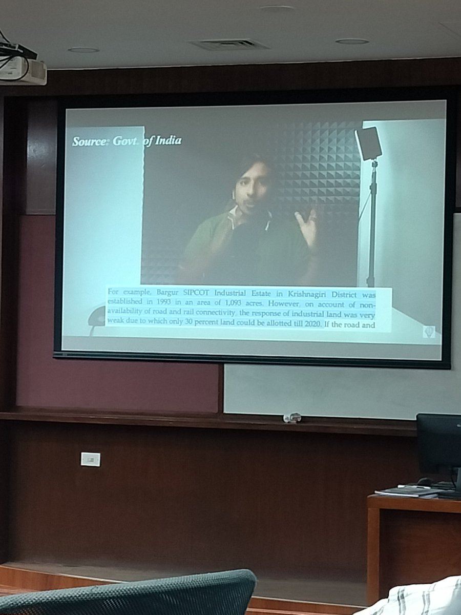 HaribolRay's tweet photo. It is good to see that I had started watching @thinkschoolbot video from YouTube and now my university is also using his video for teaching. 
Great work🙌 https://t.co/W8xl4vwD2O