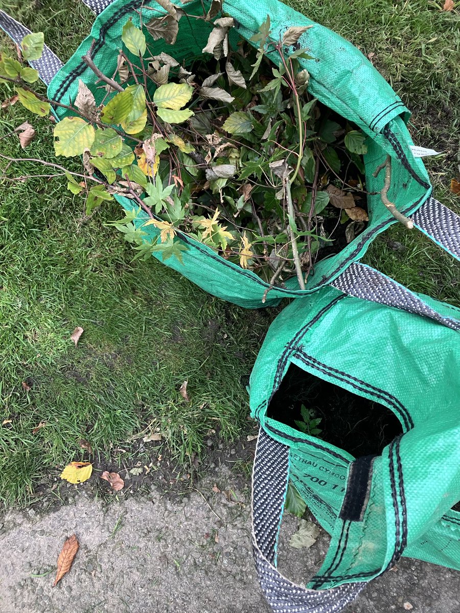 Jej6150's tweet photo. .⁦@VOGCouncil⁩ why did you take 3 bags and leave these two please? https://t.co/ReozCLm8Qt