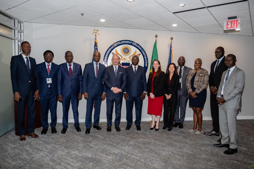 mefp_senegal's tweet photo. La DFC a exprimé son ouverture à collaborer pour améliorer l’accès au financement, notamment pour les PME.

#Sénégal #Finance #Investissement #DFC #Vision2050 #AssembléesAnnuelle #Partenariat #DéveloppementÉconomique #MFB #MinFinSn https://t.co/aJO074O38V