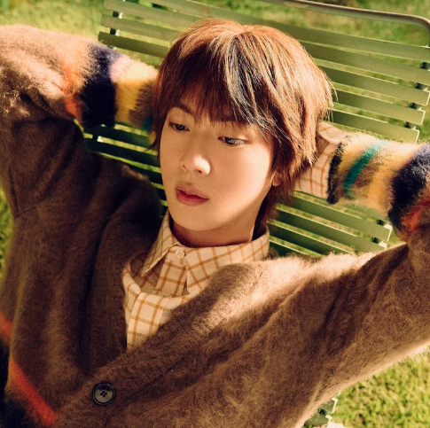 AboutMusicYT's tweet photo. Rate 'I'll Be There' by Jin from 1 to 10. https://t.co/Jpykrp0uxn