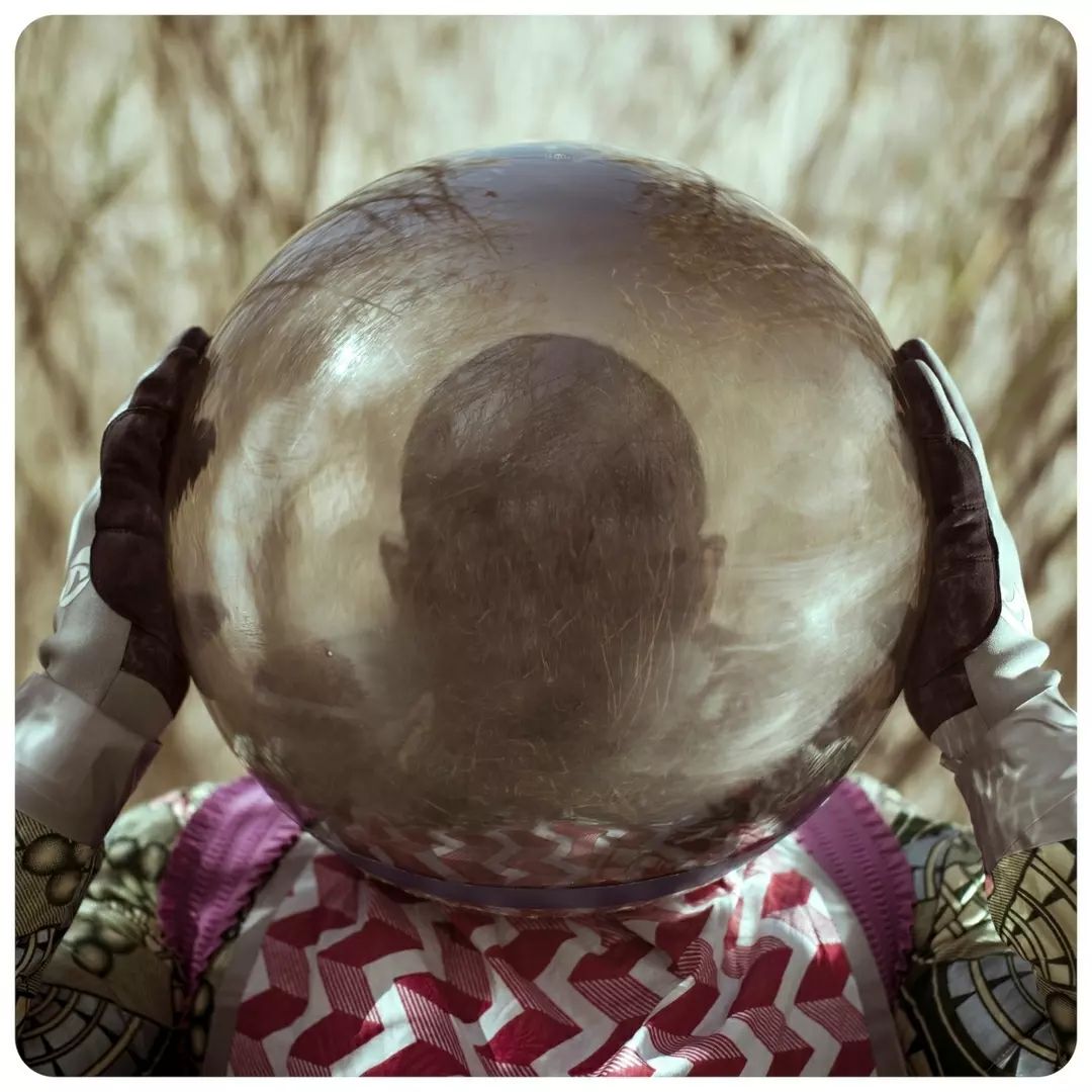 Tate's tweet image. 'In my opinion the world has been explained to us using the same words and structures for too long'. - Cristina de Middel 🌍

🔎 Our #WorkOfTheWeek is this photographic series created by Cristina de Middel, a Spanish documentary photographer and artist living and working in…