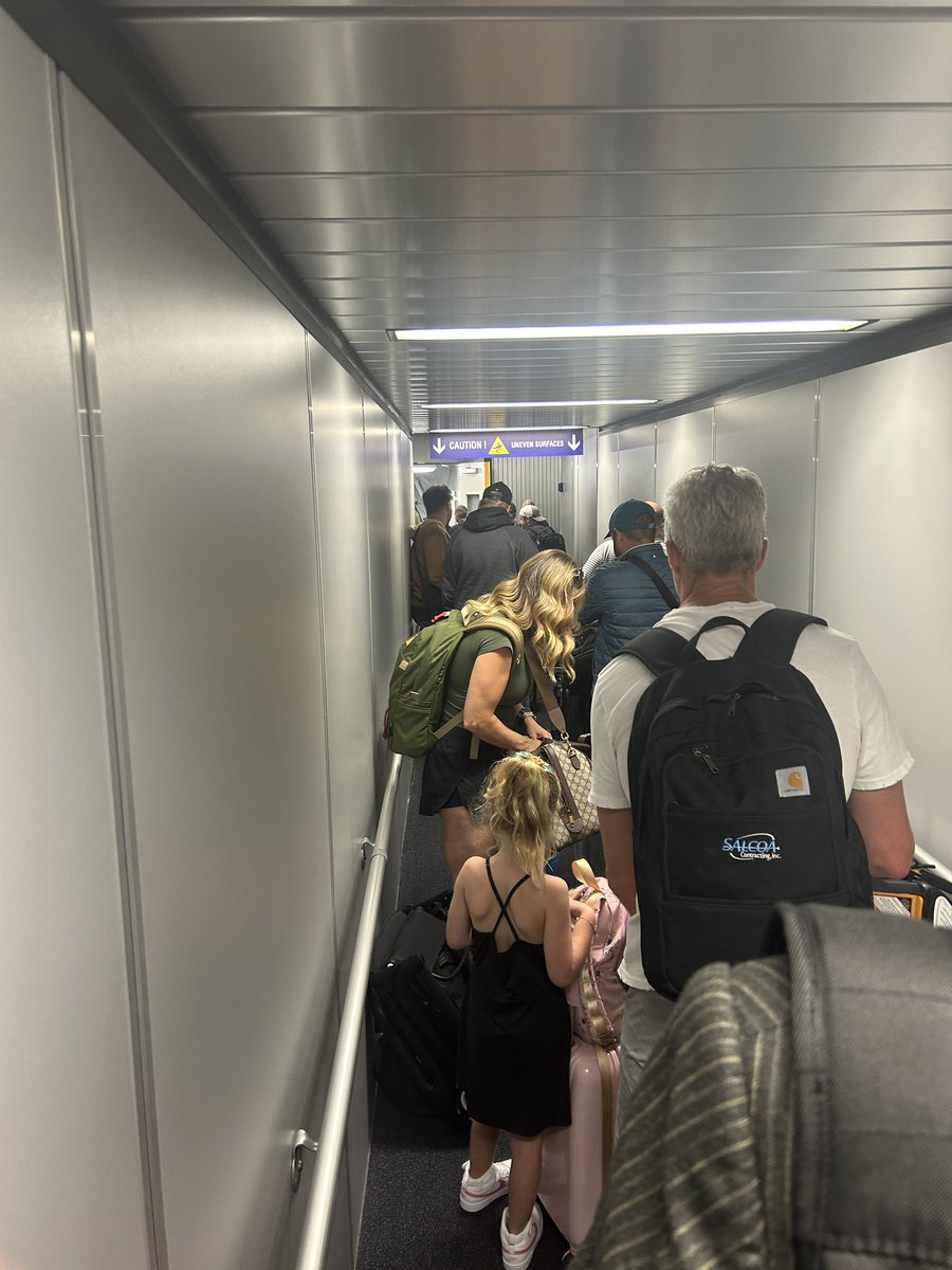 Brett Murphy (@powerman4evr) on Twitter photo This is what seat assignments look like <a href="/SouthwestAir/">Southwest Airlines</a>
I’m having to fly another airline and it’s like 5 pm LA traffic. Not moving!
Keep open seating! This is what seat assignments look like <a href="/SouthwestAir/">Southwest Airlines</a>
I’m having to fly another airline and it’s like 5 pm LA traffic. Not moving!
Keep open seating!