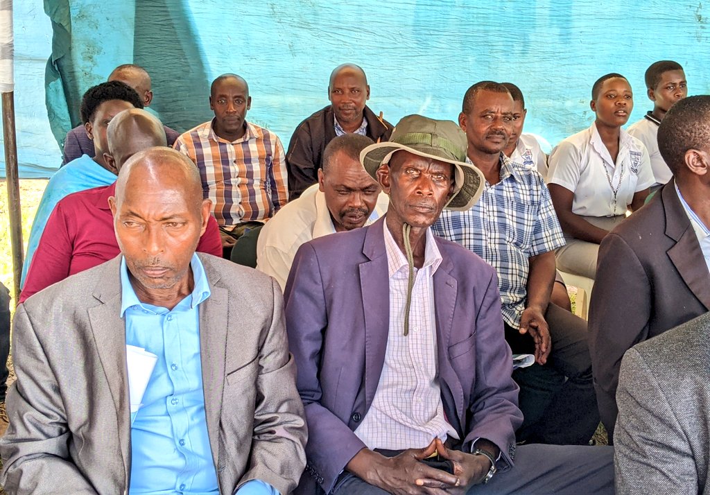 <a href="/naads_ug/">National Agricultural Advisory Services -NAADS</a> <a href="/samuelmugasi/">SK. Mugasi</a> <a href="/MAAIF_Uganda/">MAAIF 🇺🇬</a> <a href="/DDAUganda/">Dairy Development Authority</a> <a href="/HadyNaka/">Nakakande Khadija</a> <a href="/mkidandi/">Moses kidandi</a> <a href="/david_serumaga/">Serumaga David</a> <a href="/Dianpro15/">Dianah Alitwala</a> <a href="/NanyonzaS/">Nanyonza Sharon</a> <a href="/Jadwong/">Louis Jadwong</a> <a href="/kibogafm/">Kiboga FM 103.9FM</a> <a href="/radiobuddu98/">Radio Buddu 98.8FM and 95.5 FM</a> The members of the Dwaniro Dairy and Livestock Farmers Cooperative Society LTD are pleased with the Dwaniro Dairy and Creameries Mini dairy as it has prevented their milk from being wasted, something that used to happen before the project. <a href="/naads_ug/">National Agricultural Advisory Services -NAADS</a> <a href="/DDAUganda/">Dairy Development Authority</a> <a href="/FrankTumwebazek/">Frank K Tumwebaze,MP: Isaiah 41: 11</a>