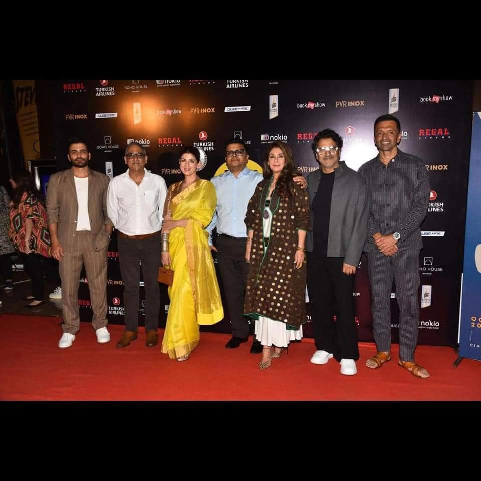 النجم #AkshayKumar و زوجته #TwinkleKhanna اليوم من مهرجان #MamiMumbaiFilmFestival ❤️
للعرض الاول ل فيلم #GoNoniGo عن قصة ل #TwinkleKhanna 💛💛