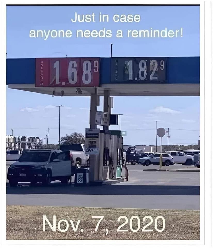 Oil_Gas_Retweet's tweet photo. Just another reminder of why you should vote for Donald J Trump for President in NOVEMBER 5th. @realDonaldTrump 
#gas #oil #naturalgas #oilandgas #Trump2024AmericaFirst #BorderSecurity #oilfield #offshore #DeepWater #GOM #KamalaHarris #Democrats #Republicans #VoteRed https://t.co/1qb2Ks0jBi