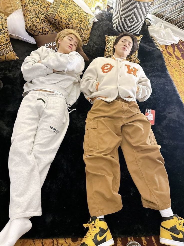 𝐍𝐀𝐑𝐀 | tag me after dm tweet media
