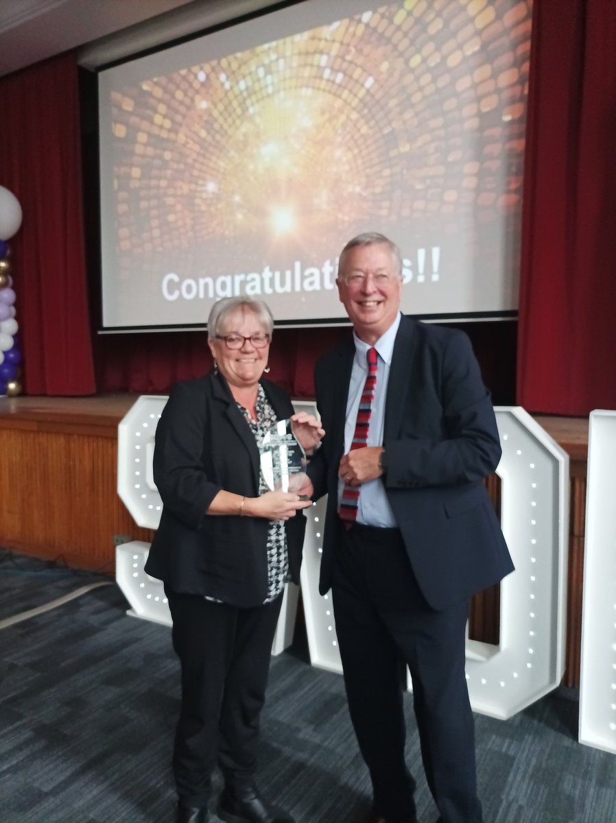 Police Scotland Adult Volunteer of the Year Winner… Tracy Cunniffe 🏆 presented by Martyn Evans  Congratulations! #AwardWinner