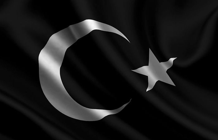 Cryptohocam's tweet photo. Şehitlerimize bir kez daha Allah’tan rahmet, yaralılarımıza acil şifalar diliyorum. 

Hiçbir terör saldırısı bizi yıldıramaz! Aziz Milletimizi sindiremez!   

#TürkiyeninHuzuru🇹🇷 #tusaş #TUSAS https://t.co/lKxXoKnUsJ