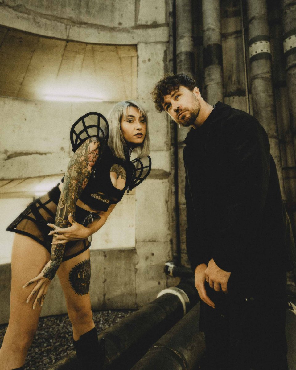 lakemalice's tweet photo. 2025 HERE WE GO 😈

We will return to the amazing @2000trees in 2025 on an insane lineup.

Get yer tix now and see the malice pit ⚔️💋 
https://t.co/MWbcRHQKBh https://t.co/HmkBK8y6Za