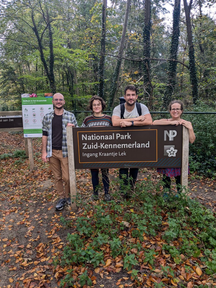 integradiv's tweet photo. Yesterday our postdoc team did a walk in the Zuid-Kennemerland National Park 🌳🇳🇱

It was interesting to see how #conservationstrategies are applied in a country outside our study area 🎯 https://t.co/ZtUtuE32IN