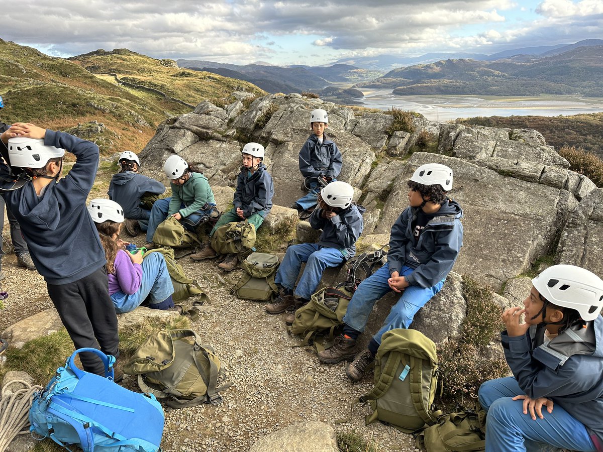 AshmountPrimary's tweet image. It’s been a fabulous school journey so far and today we’re out climbing in Snowdonia.