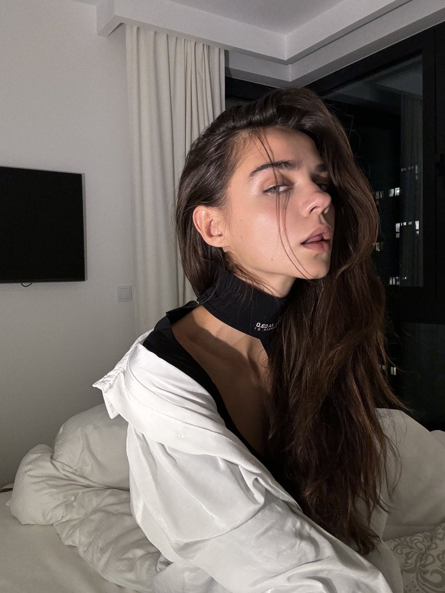 Amilia Stark👼 tweet media