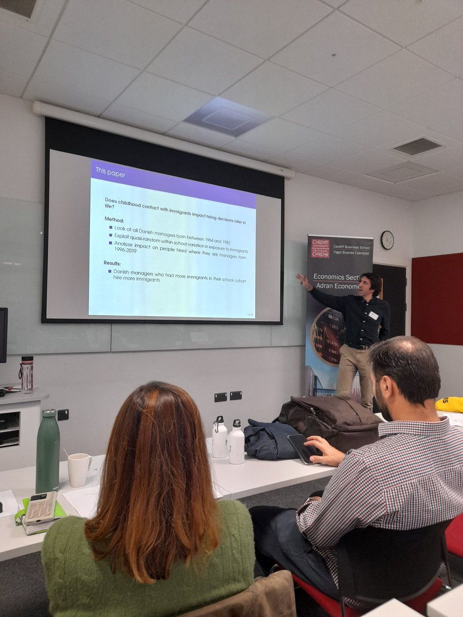 Ezgi Kaya (@kayaez) on Twitter photo <a href="/JoanLlull_econ/">Joan Llull (Econ)</a> Next up, <a href="/LiamWrenLewis/">Liam Wren-Lewis</a> presents The Impact of Childhood Inter-Ethnic Contact on Managers' Hiring Decisions. <a href="/JoanLlull_econ/">Joan Llull (Econ)</a> Next up, <a href="/LiamWrenLewis/">Liam Wren-Lewis</a> presents The Impact of Childhood Inter-Ethnic Contact on Managers' Hiring Decisions.