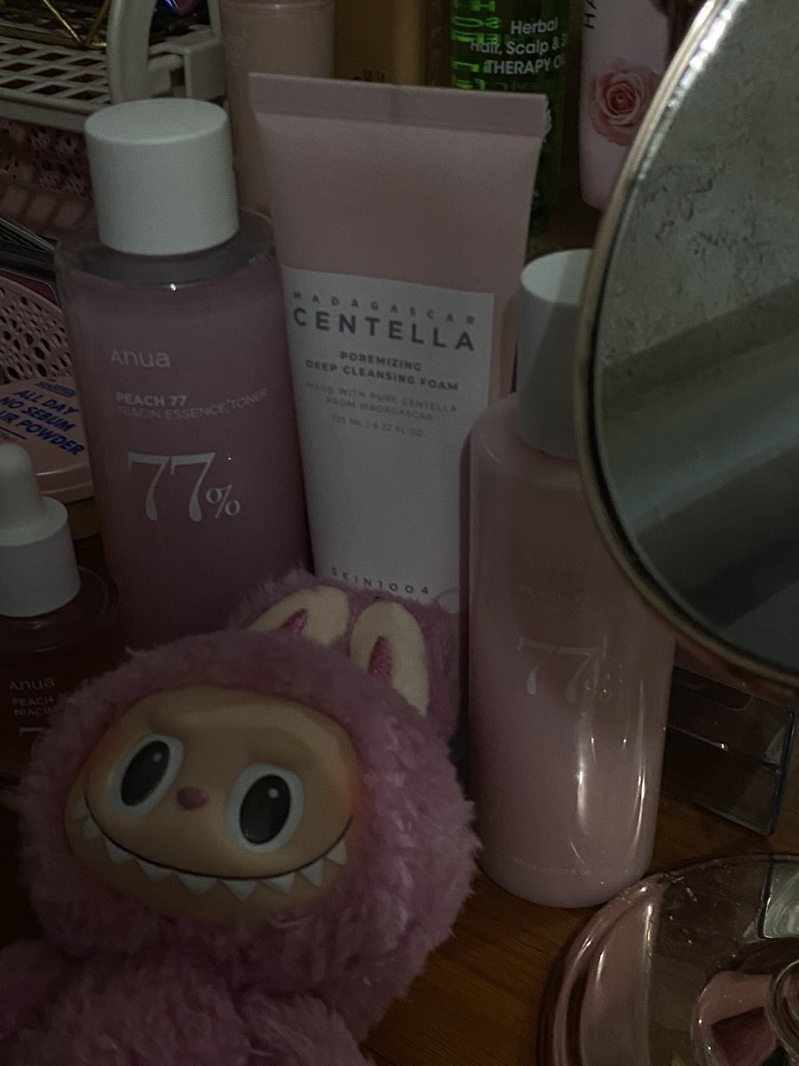 wts lfb labubu lychee 1.5k payo! meetup / sdd ( self booking )