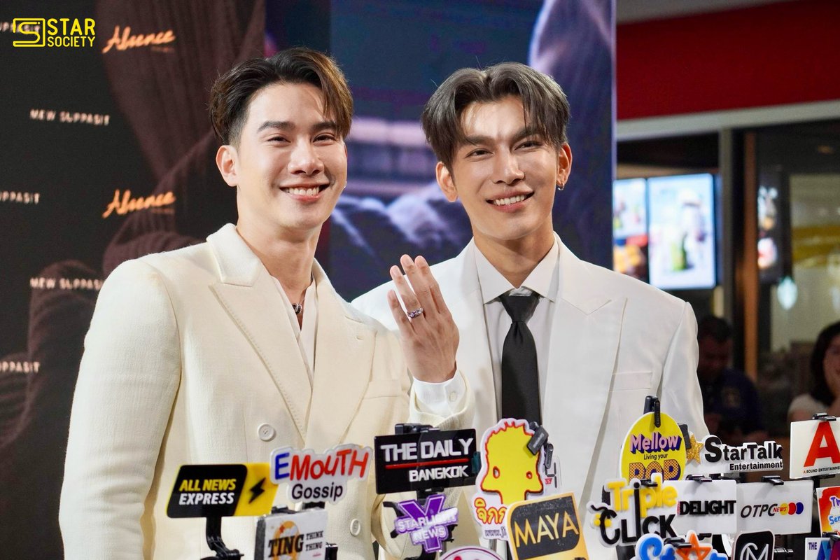 walaas98's tweet photo. I’ve loved them both individually before i even knew they friends then was lucky to witness their friendship that turned into beautiful love&amp;now they getting married😭Im just soo happy😭
Congrats my babies. Wishing u endless love&amp;happiness🥹❤️@MSuppasit @octotul
#MewTul #มิวตุลย์ https://t.co/WOcmT7v8X9