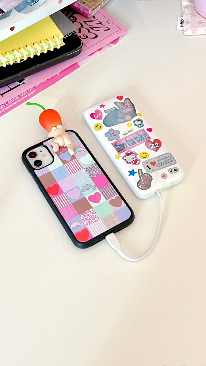 เคสน่ารักก็ฟรินละ🐬⭐️🤎🍒🩷