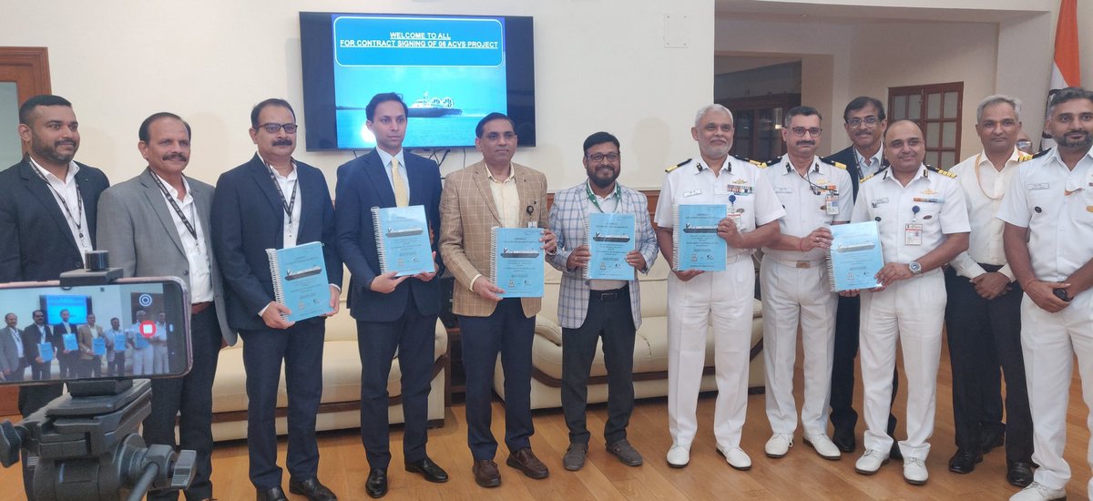 airnewsalerts's tweet photo. The Ministry of Defence (@DefenceMinIndia) signed a contract for the acquisition of 6 Air Cushion Vehicles for the @IndiaCoastGuard.  

These amphibious vessels, also known as Hovercrafts, will strengthen #Coastal security in alignment with the government's #AtmanirbharBharat and #MakeInIndia initiatives.