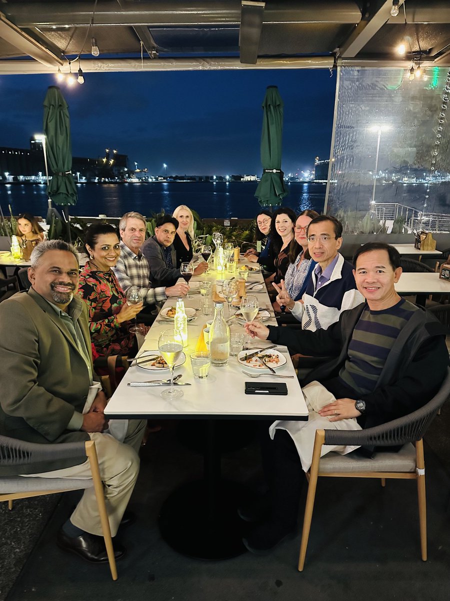 Dinner @the beautiful Newcastle Harbour under the stars ….⁦<a href="/DrISubramanian/">Indu Subramanian</a>⁩ .⁦<a href="/KRayChaudhuri1/">K Ray Chaudhuri</a>⁩ .⁦<a href="/SDM_doc/">Rajni Lal</a>⁩ .⁦<a href="/DrEmHenderson/">Emily Henderson</a>⁩ .⁦<a href="/janealty1/">Prof Jane Alty</a>⁩