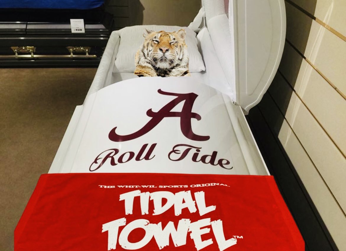 profstan72's tweet photo. @suzy_redd @KitKatB34 @SouthernLady1st @mascott04 @EyesOnYou1776 @Carolyn11532144 GM Crimson Ladies & Happy Throwback Thursday. #RTR19 ð
°ïžâïžð
°ïžâïžð
°ïžâïžð
°ïžâïžð
°ïžâïžð
°ïžâïžð
°ïžâïžð
°ïžð€ð
°ïžâ€ïžð
°ïžðð
°ïžð¯ð
°ïžðð
°ïžâœïžð
°ïžâ³ïžð
°ïžðŸð
°ïžð¥ð
°ïžðð
°ïžðð
°ïžðºðžð®ð±ðºðžð®ð±ðºðž
#HappyBolognaDay
#TimeForATigerHunt
#RollTide https://t.co/r4xPcDi7kz