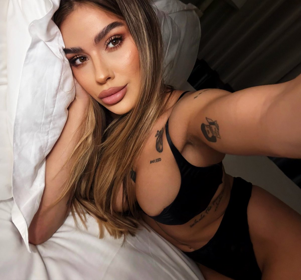 OliviaaaBell's tweet photo. How are you doing?🙂 https://t.co/qOrxRVaAxO