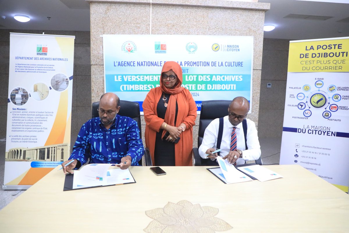 La poste de Djibouti est désormais la deuxiéme institution à procéder au versement de ses archives définitives au département des Archives Nationales ! Une initiative louable qui fut célébré ce jeudi 24 Octobre par un cérémonial de signature des bordereaux de versement  .