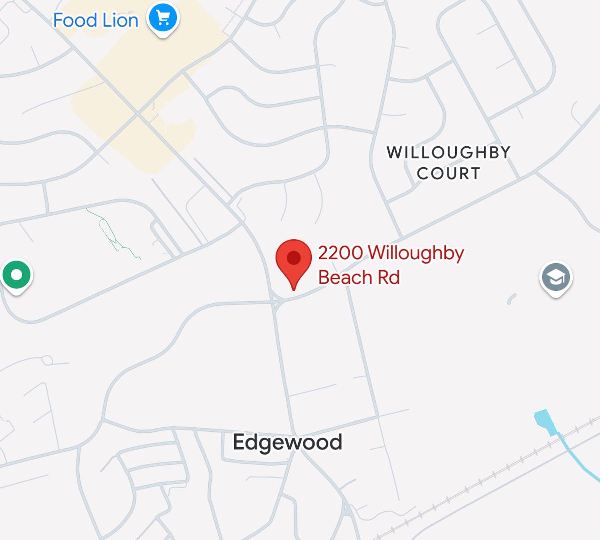 HarforCoFireEMS's tweet photo. Volunteer Firefighters from @AbingdonFire and a @HarfordCoDES EMS unit are on scene of a pedestrian struck by a vehicle in the 2200 block of Willoughby Beach Road in #EdgewoodMD. Expect delays. #MDTraffic https://t.co/gnd252T2xJ