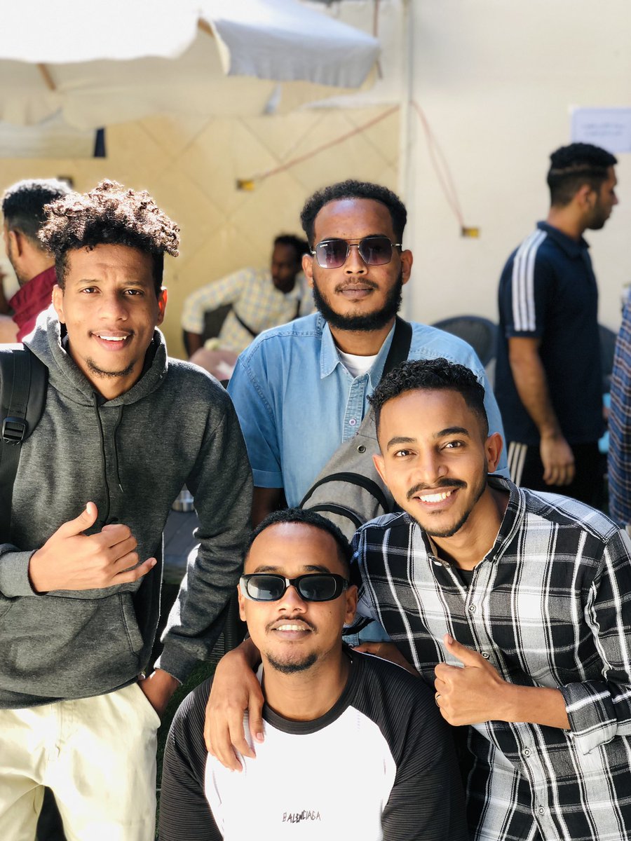 gasimGZ's tweet photo. اكبر خريج فيك يا بلد دكتور وبس تاني❤️ https://t.co/OtuMThHARA