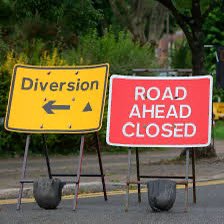 Improvements to the road surface on #Parkway, #Chelmsford, are on track to complete southbound section on 1 Nov. 
Due to local emergency gas works, plans are delayed for northbound until 2025. 
This delay is to avoid inconvenience caused by overlapping works in the city centre.