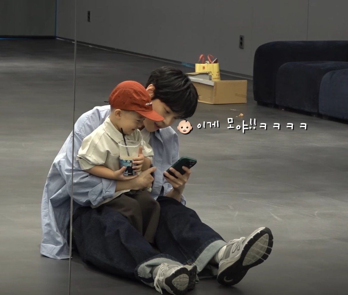 2doing1's tweet image. 잉 둘 다 너무 귀여워🥹🥹🥹