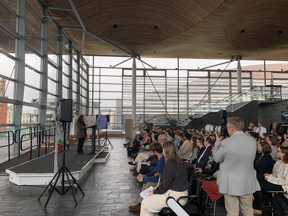 danieledoneddu's tweet photo. Excellent official start of our @ESRC all-Wales #WGSSS doctoral training programme @SeneddWales !!! Excellent intervention by Minister @VikkiHowells MS! https://t.co/ffiIsAOkRr