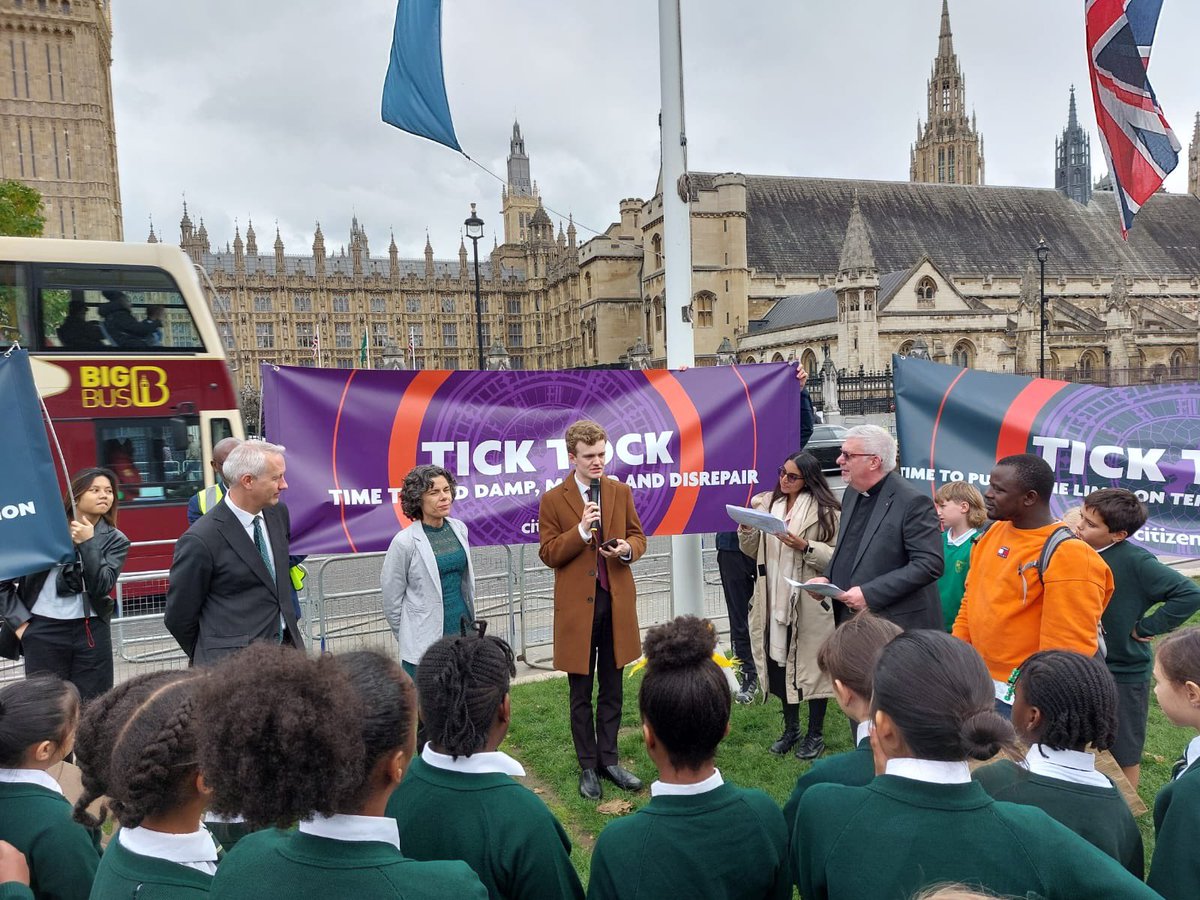Sam Carling MP🌹 (@sam_carling_) on Twitter photo Yesterday, I joined <a href="/CitizensUK/">Citizens UK</a> to support their important campaign for better living conditions for the 150,000 children living in temporary accommodation in the UK.
It's unacceptable that so many families are forced to live in inadequate conditions, lacking basic necessities. Yesterday, I joined <a href="/CitizensUK/">Citizens UK</a> to support their important campaign for better living conditions for the 150,000 children living in temporary accommodation in the UK.
It's unacceptable that so many families are forced to live in inadequate conditions, lacking basic necessities.