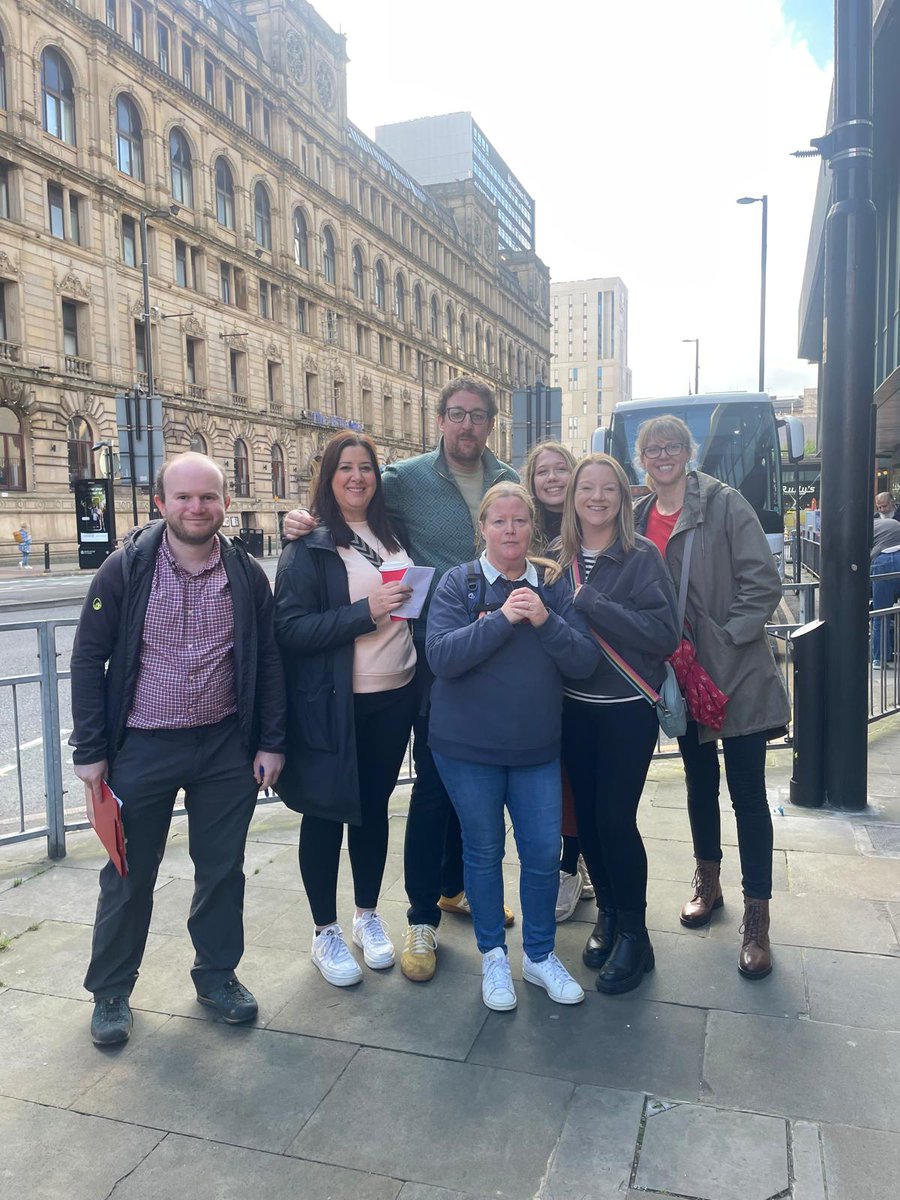 Well done to Yr 11 Geographers who were a credit whilst out investigating whether Manchester fits the Burgess Model or not. They deserved their shopping spree at the Trafford Centre after! Thanks to all staff for running this trip. #lovelearninglovelife #Geography #fieldwork