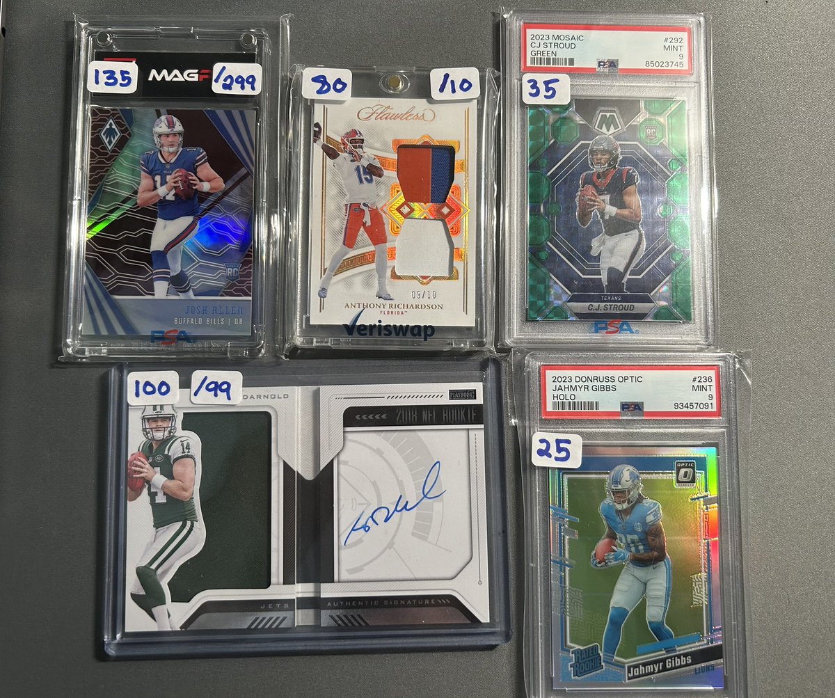 VieraCards tweet media