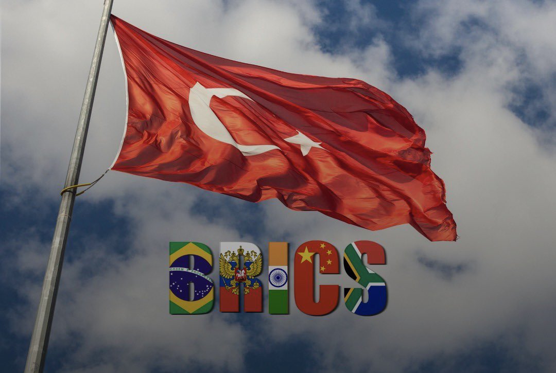 📌Türkiye’nin BRICS üyelik teklifinin Hindistan tarafından reddedildiği bildirildi. 

🔹Gerekçe olarak Türkiye’nin Pakistan ile yakın ilişkileri gösteriliyor.