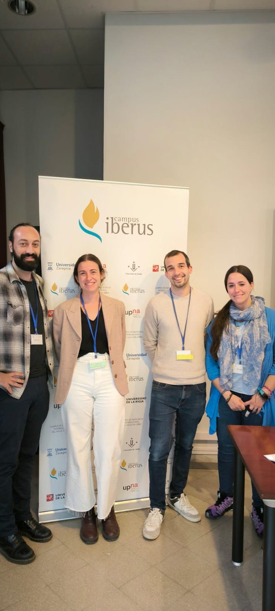 Els doctorands de <a href="/SGRMedieval_UdL/">SGR en Estudis Medievals-Universitat de Lleida</a> participen avui i demà al Seminari del Programa de Doctorat 'Patrimonio, Sociedades y Espacios de Frontera' de 
<a href="/CampusIberus/">Campus Iberus</a> i que té lloc a la <a href="/UdL_info/">Universitat de Lleida (UdL)</a> 👏🏻👏🏻👏🏻
 <a href="/DoctoratUdL/">ED Doctorat UdL</a> <a href="/UdL_RDI/">Recerca i Transferència UdL</a>