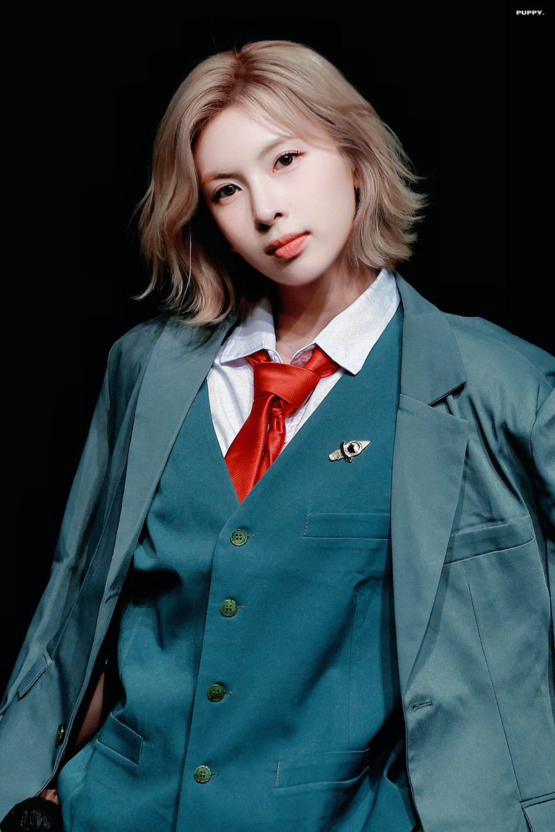 aegyoooojooe's tweet photo. Forger Family 2/3 https://t.co/XndNpSp417