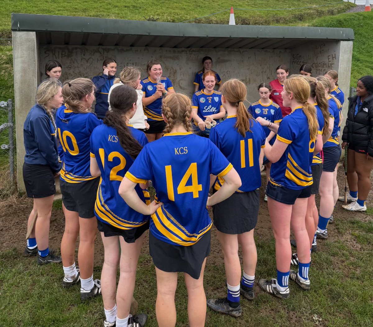 KCS PE & Sport (@kcspe1996) on Twitter photo Well done to <a href="/KinsaleComSch/">Kinsale Community School</a> Senior B Camogie team who beat Clonakilty 4-19 to 2-4. <a href="/KinsaleGaa/">Kinsale GAA</a> <a href="/SliabhruaCC/">Sliabh Rua Camogie </a> <a href="/TractonGAAClub/">Official Tracton GAA</a> <a href="/Ballinhassigcam/">Ballinhassig Camogie</a> <a href="/CourceysGAA/">Courcey Rovers</a>


 Well done to <a href="/KinsaleComSch/">Kinsale Community School</a> Senior B Camogie team who beat Clonakilty 4-19 to 2-4. <a href="/KinsaleGaa/">Kinsale GAA</a> <a href="/SliabhruaCC/">Sliabh Rua Camogie </a> <a href="/TractonGAAClub/">Official Tracton GAA</a> <a href="/Ballinhassigcam/">Ballinhassig Camogie</a> <a href="/CourceysGAA/">Courcey Rovers</a>


